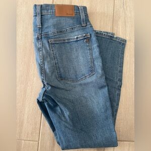 Madewell 11” High-Rise Skinny Jeans (Petite)